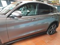 Usata Alfa Romeo Stelvio Executive 210 CV (154 kW) 2019 Grigio SUV