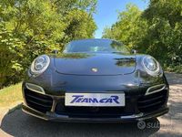 Usata Porsche 911 Turbo S 560 CV (411 kW) 2015 Gray Coupé