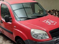 Usata Fiat Doblò 103 CV (75 kW) 2009 Rosso Monovolume