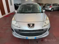 Usata Peugeot 207 Sport 73 CV (53 kW) 2009 Grigio Berlina
