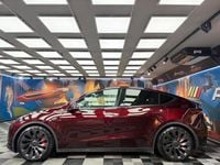 Usata Tesla Model Y Performance 392 kW (534 CV) 2024 Rosso SUV