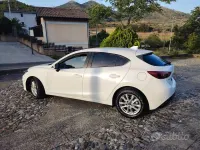 Usata Mazda 3 Exceed 150 CV (110 kW) 2015 Bianco Berlina