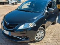Usata Lancia Ypsilon 95 CV (69 kW) 2017 Nero Utilitaria