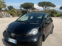Second-hand Toyota Aygo 68 CP (50 kW) 2010 Negru Hatchback