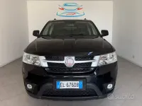 Usata Fiat Freemont 140 CV (102 kW) 2012 Blu SUV