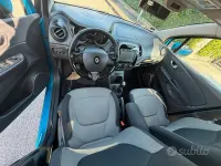 Usata Renault Captur 90 CV (66 kW) 2014 Bluazzurro SUV