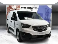 Usata Opel Combo Essentia 102 CV (75 kW) 2021 Bianco Monovolume