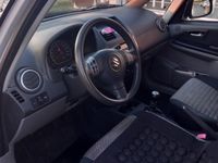 Usata Suzuki SX4 107 CV (78 kW) 2008 Grigio SUV