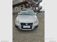 Usata Fiat Sedici Emotion 119 CV (87 kW) 2006 Argento SUV