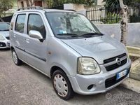Usata Opel Agila 75 CV (55 kW) 2006 Grigio Utilitaria
