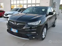 Usata Opel Grandland X Business Elegance 131 CV (96 kW) 2021 Nero SUV