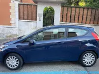 Usata Ford Fiesta 75 CV (55 kW) 2015 Blu/azzurro Utilitaria