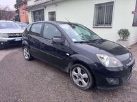 Usata Ford Fiesta Ghia 68 CV (50 kW) 2007 Nero Berlina