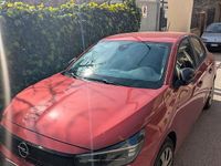 Używany Opel Corsa 75 KM (55 kW) 2024 Czerwony Sedan/Limuzyna
