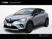 Usata Renault Captur Techno 91 CV (66 kW) 2023 Grigio magnete + nero etoilé SUV