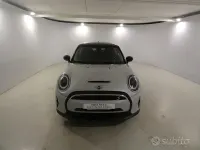 Usata Mini Cooper SE Classic 75 kW (102 CV) 2022 Bianco Utilitaria