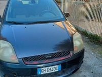 Second-hand Ford Fiesta 75 CP (55 kW) 2008 Negru Berlinǎ