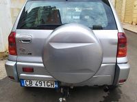 Usata Toyota RAV4 116 CV (85 kW) 2002 Grigio SUV