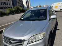 Usata Toyota RAV4 150 CV (110 kW) 2010 Argento SUV