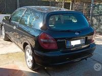 usata Nissan Almera 2ª s./Tino - 2000