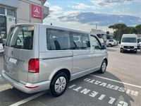 Usata VW Caravelle Comfortline 150 CV (110 kW) 2023 Argento Monovolume