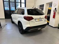 Usata Suzuki Vitara 129 CV (94 kW) 2021 Bianco SUV