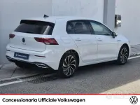 Usata VW Golf VIII Style 131 CV (96 kW) 2023 Bianco Berlina