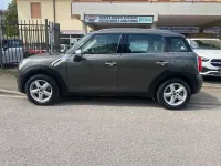 Usata Mini Cooper D Countryman 101 CV (74 kW) 2014 Nero SUV