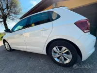 Usata VW Polo 80 CV (58 kW) 2019 Bianco Utilitaria