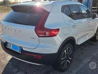 Usata Volvo XC40 150 CV (110 kW) 2020 Bianco SUV