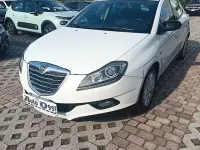 Usata Lancia Delta Silver 120 CV (88 kW) 2013 Bianco Utilitaria