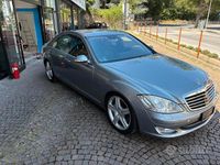 Usata Mercedes S320 235 CV (172 kW) 2008 Grigio Berlina