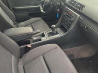 Usata Audi A4 130 CV (95 kW) 2003 Grigio Berlina