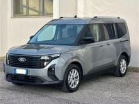 Usata Ford Tourneo Courier Titanium 125 CV (91 kW) 2025 Monovolume