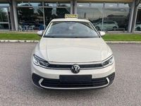 Usata VW Polo Life 95 CV (69 kW) 2023 Grigio Berlina