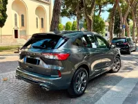 Usata Ford Kuga ST-Line 120 CV (88 kW) 2022 Grigio SUV