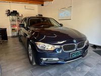 Usata BMW 320 Comfort Edition 184 CV (135 kW) 2014 Blu Station wagon