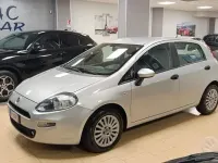 Usata Fiat Punto Young 85 CV (62 kW) 2015 Grigio Utilitaria