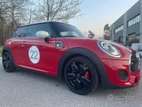 Begagnad Mini John Cooper Works Challenge 231 HK (169 kW) 2021 Röd Halvkombi