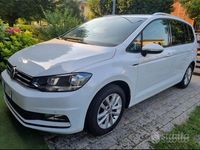 Usata VW Touran 150 CV (110 kW) 2017 Bianco Monovolume
