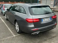 Usata Mercedes E220 194 CV (142 kW) 2017 Grigio Station wagon