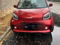 Usata Smart ForTwo Coupé 41 kW (56 CV) 2023 Rosso Utilitaria
