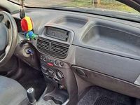 Usata Fiat Punto Classica 69 CV (50 kW) 2007 Blu/azzurro Utilitaria