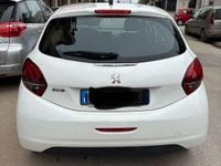 Usata Peugeot 208 Active 75 CV (55 kW) 2018 Utilitaria