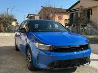 Usata Opel Corsa 101 CV (74 kW) 2025 Blu Utilitaria