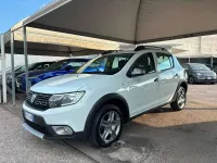 Usata Dacia Sandero Stepway 90 CV (66 kW) 2018 Bianco Berlina