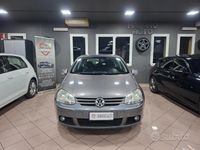 Usata VW Golf V 101 CV (74 kW) 2007 Grigio Berlina