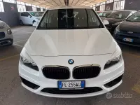 Usata BMW 214 Active Tourer Advantage 95 CV (69 kW) 2016 Bianco Monovolume