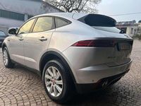 Begagnad Jaguar E-Pace R-Dynamic 150 HK (110 kW) 2019 Grå SUV