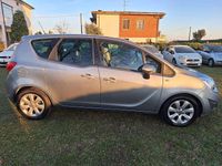 Usata Opel Meriva 101 CV (74 kW) 2013 Grigio vulcano Monovolume